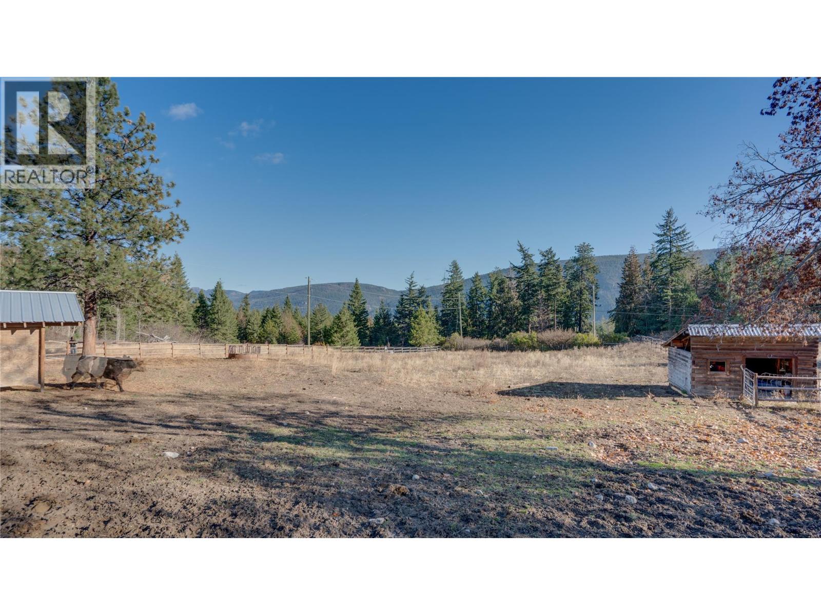 2086 Yankee Flats Road, Salmon Arm, British Columbia V1E 3J3 - Photo 74 - 10370802