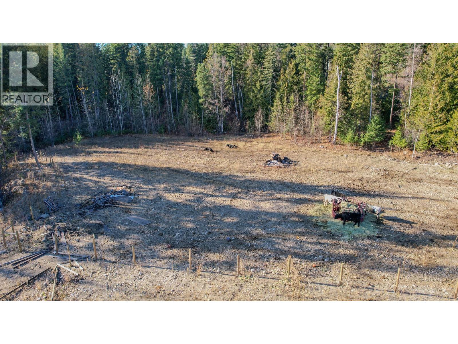 2086 Yankee Flats Road, Salmon Arm, British Columbia V1E 3J3 - Photo 98 - 10370802