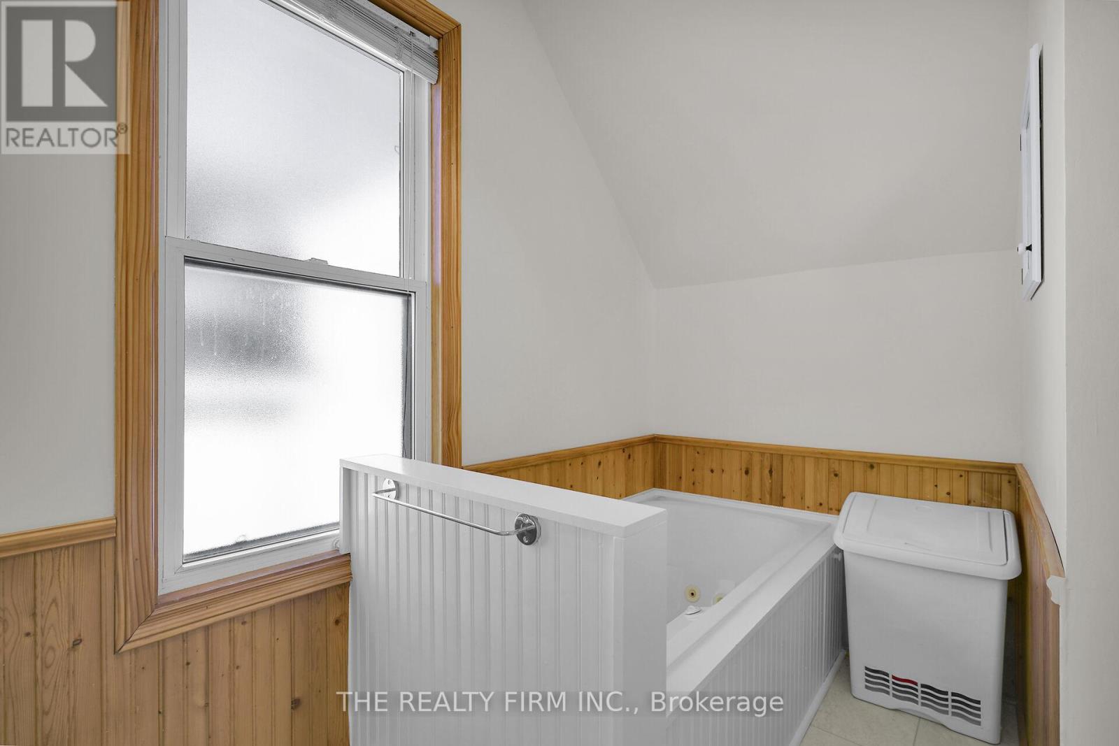 924 Princess Avenue, London East, Ontario  N5W 3M6 - Photo 30 - X12621494