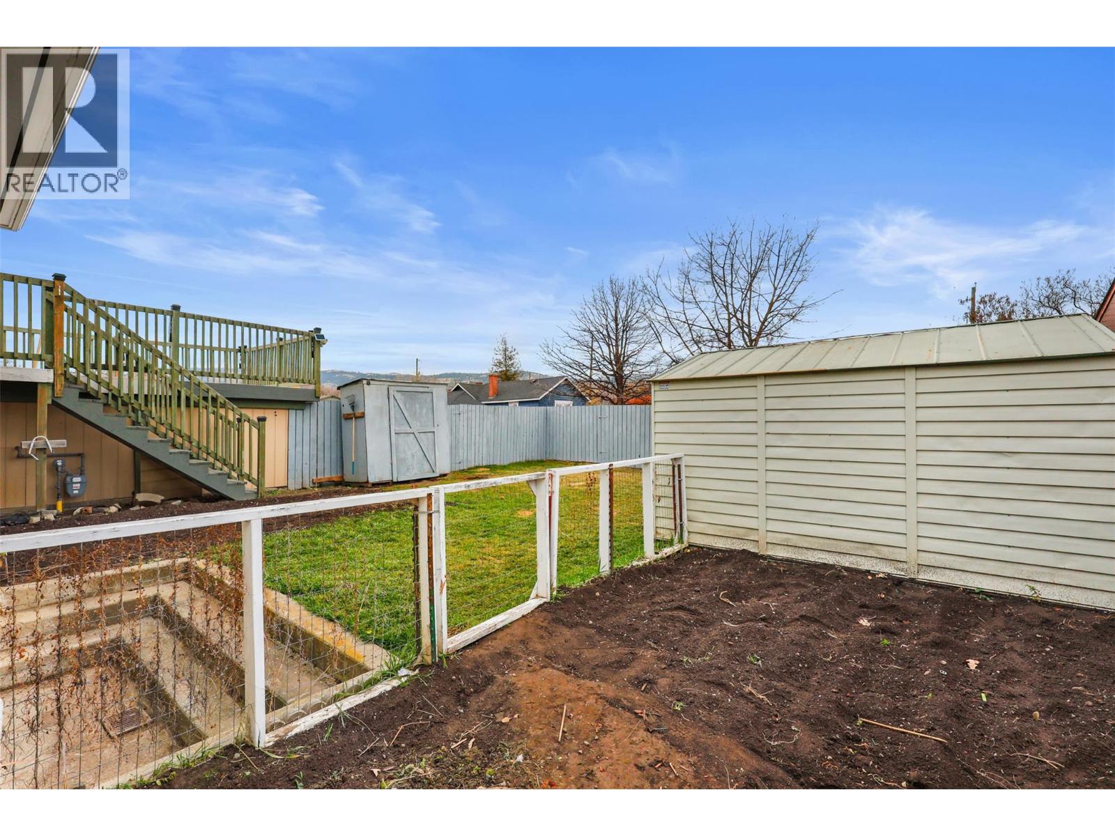 260 Fairview Avenue, Kamloops, British Columbia  V2B 1E9 - Photo 38 - 10369840