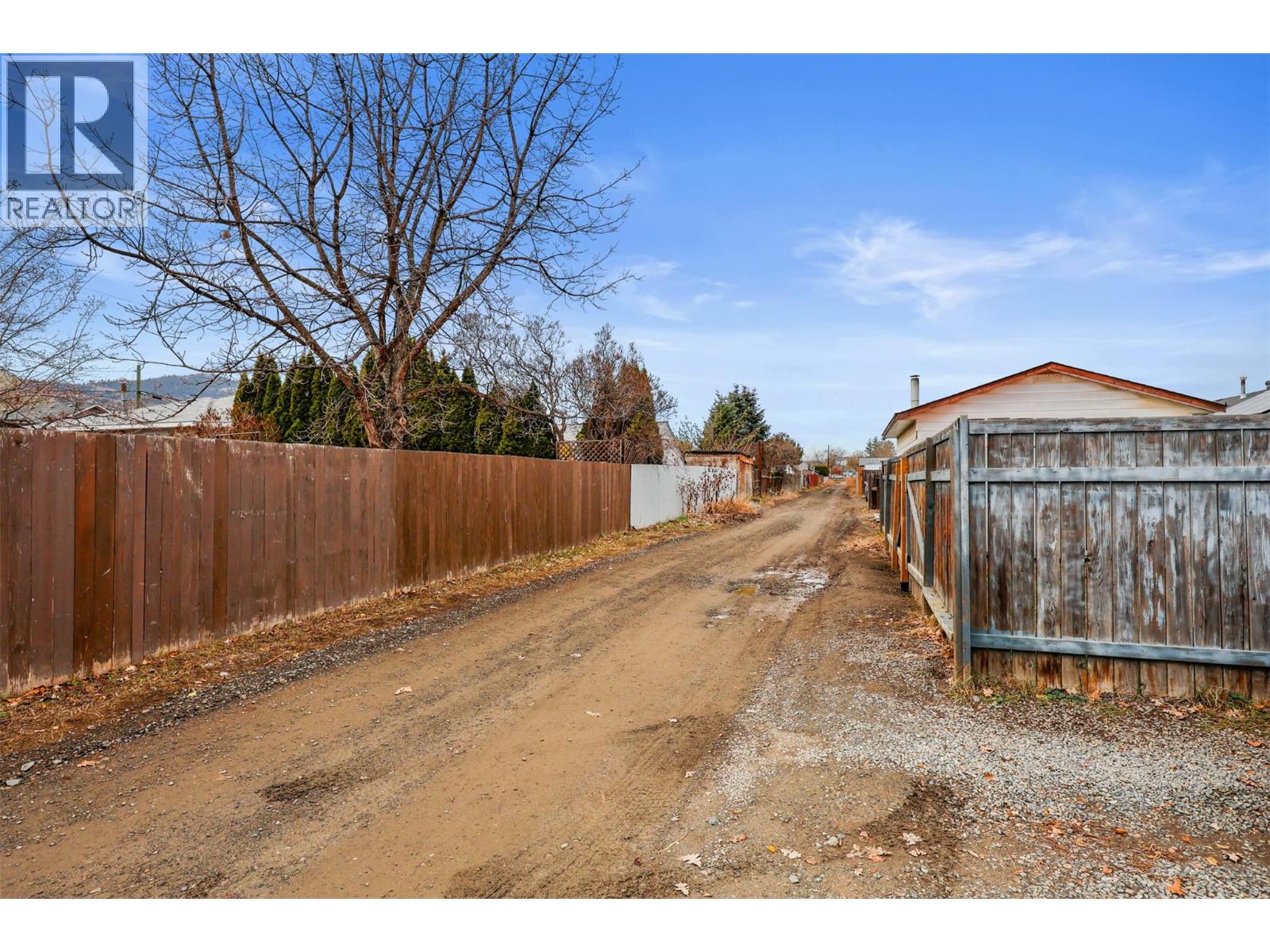 260 Fairview Avenue, Kamloops, British Columbia  V2B 1E9 - Photo 41 - 10369840