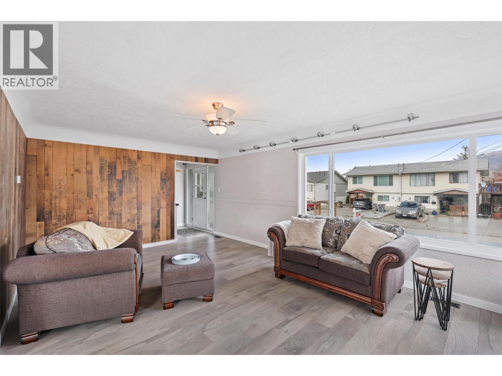 260 Fairview Avenue, Kamloops, British Columbia  V2B 1E9 - Photo 44 - 10369840