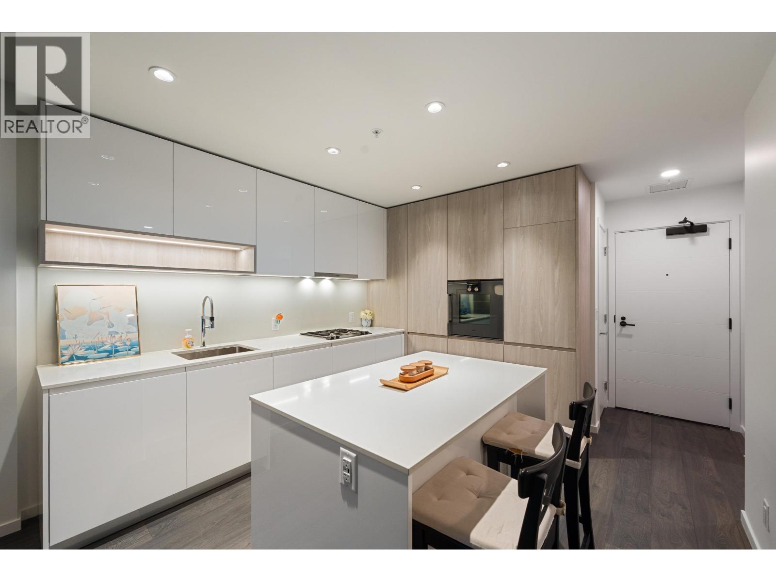 915 6200 Minoru Boulevard, Richmond, British Columbia  V6Y 0M9 - Photo 8 - R3073390