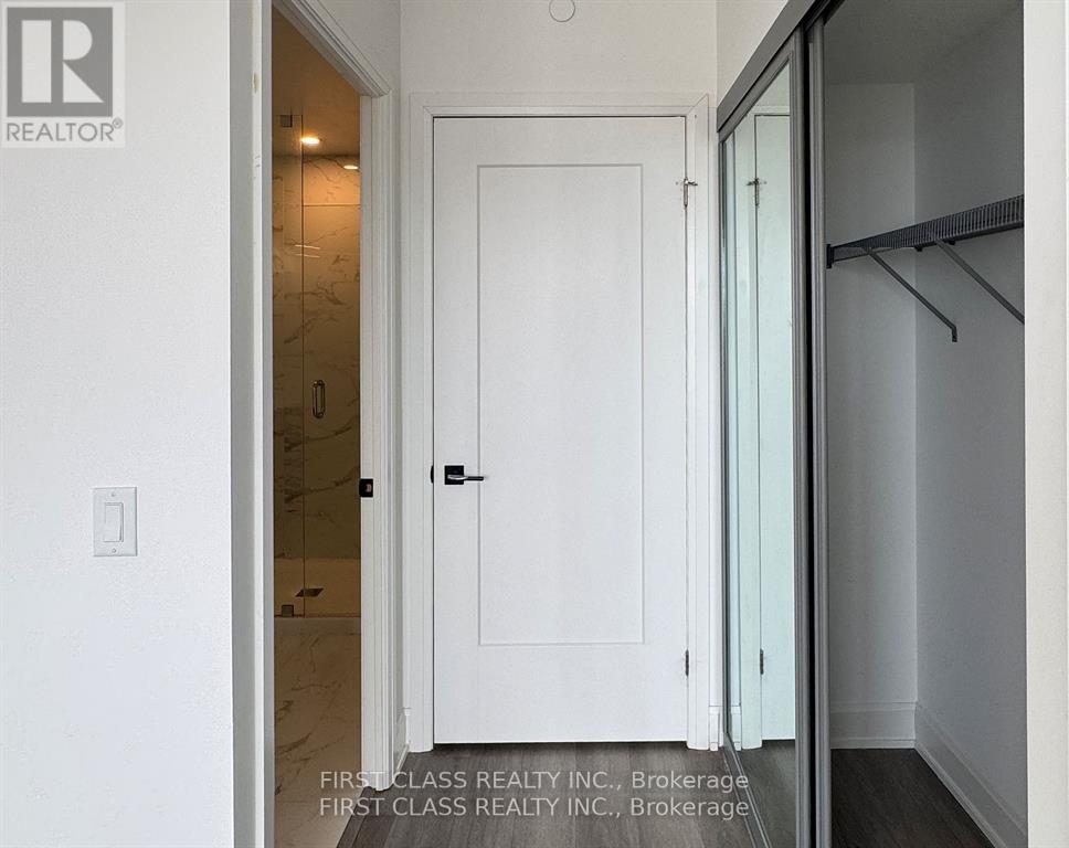 707 - 8 Water Walk Drive, Markham, Ontario  L3R 6L4 - Photo 17 - N12621416