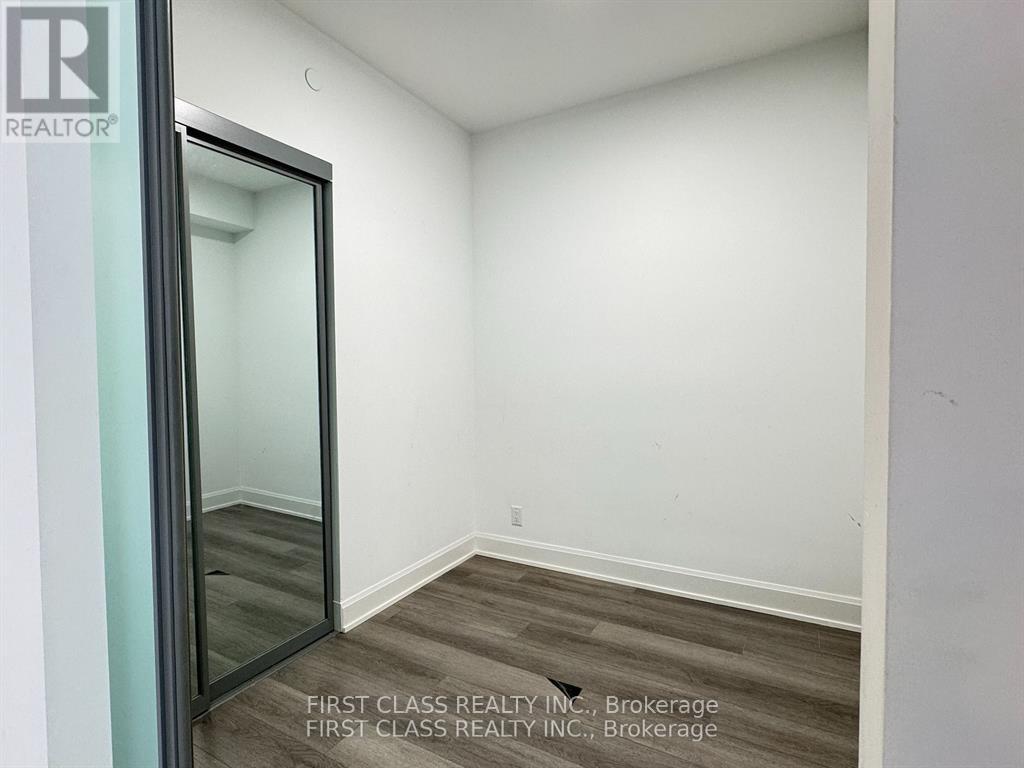 707 - 8 Water Walk Drive, Markham, Ontario  L3R 6L4 - Photo 23 - N12621416