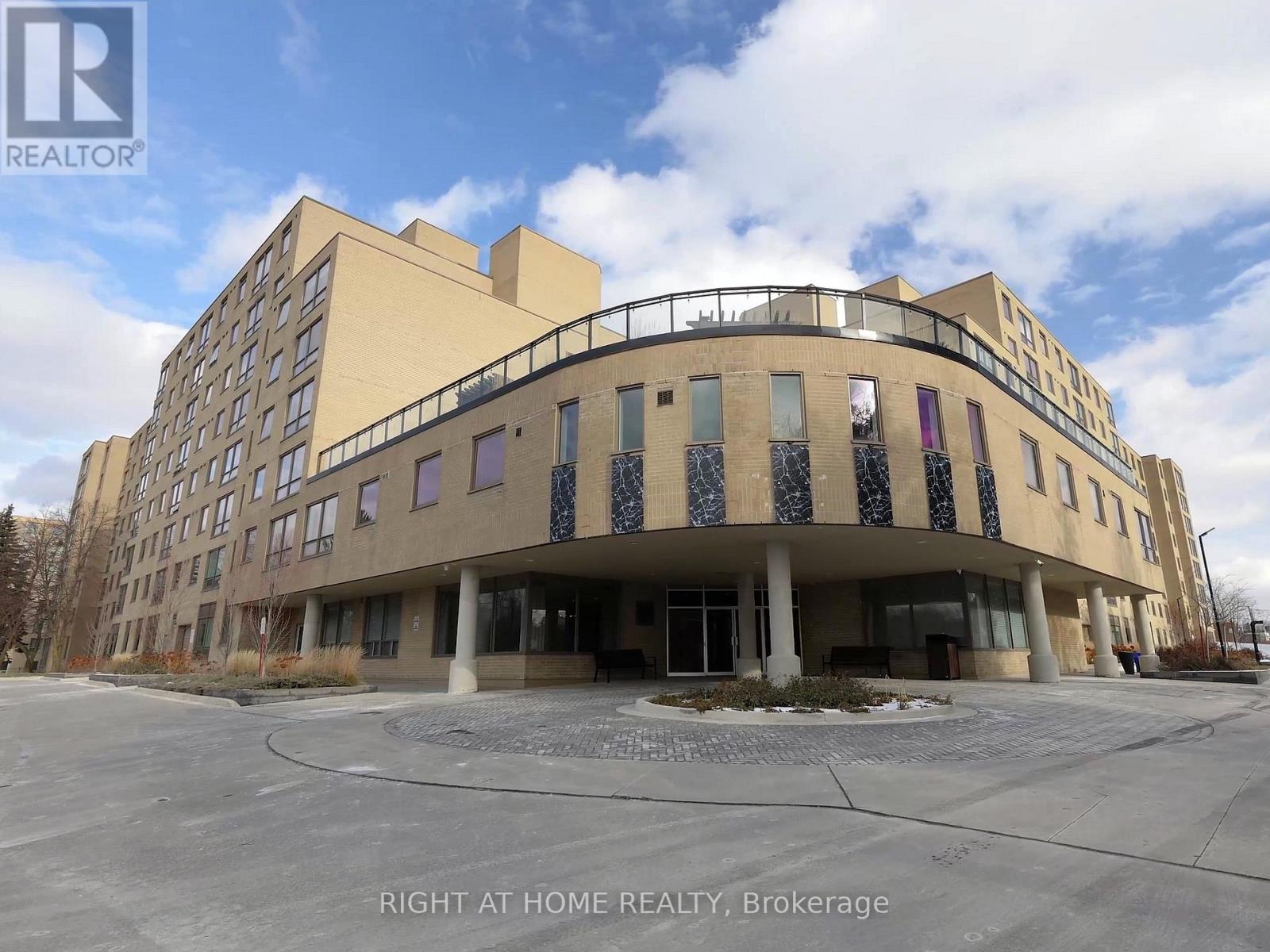 116 - 326 Major Mackenzie Drive E, Richmond Hill, Ontario L4C 8T4 - Photo 3 - N12621556