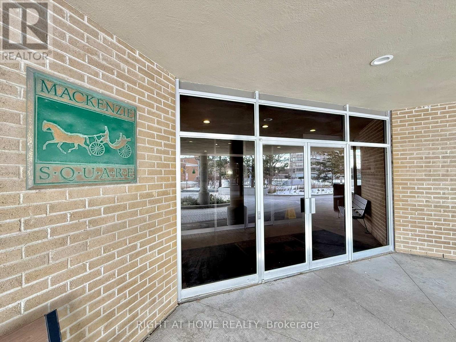 116 - 326 Major Mackenzie Drive E, Richmond Hill, Ontario L4C 8T4 - Photo 5 - N12621556