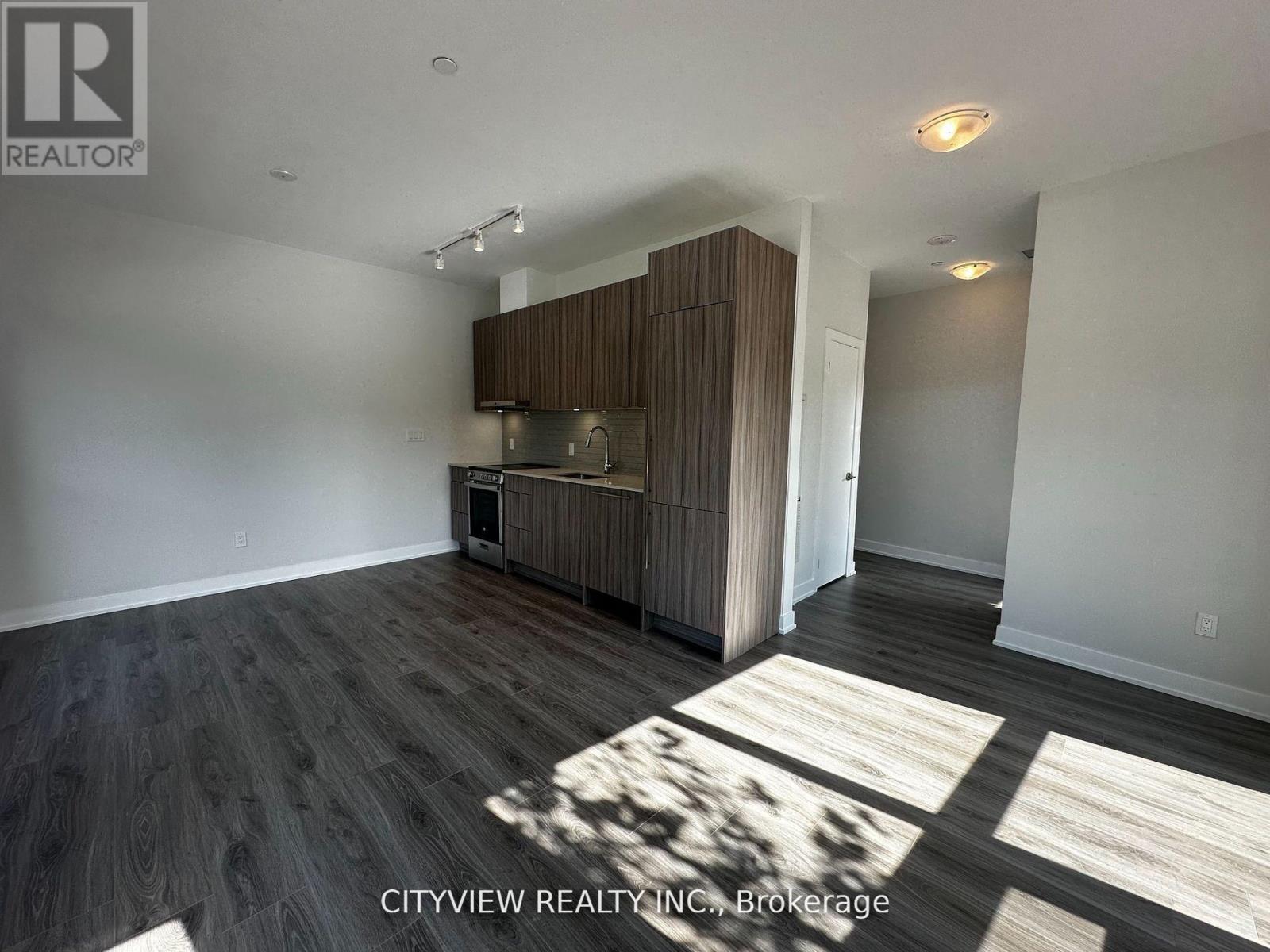 105 - 4130 Parkside Village Drive, Mississauga, Ontario  L5B 3M8 - Photo 10 - W12621500