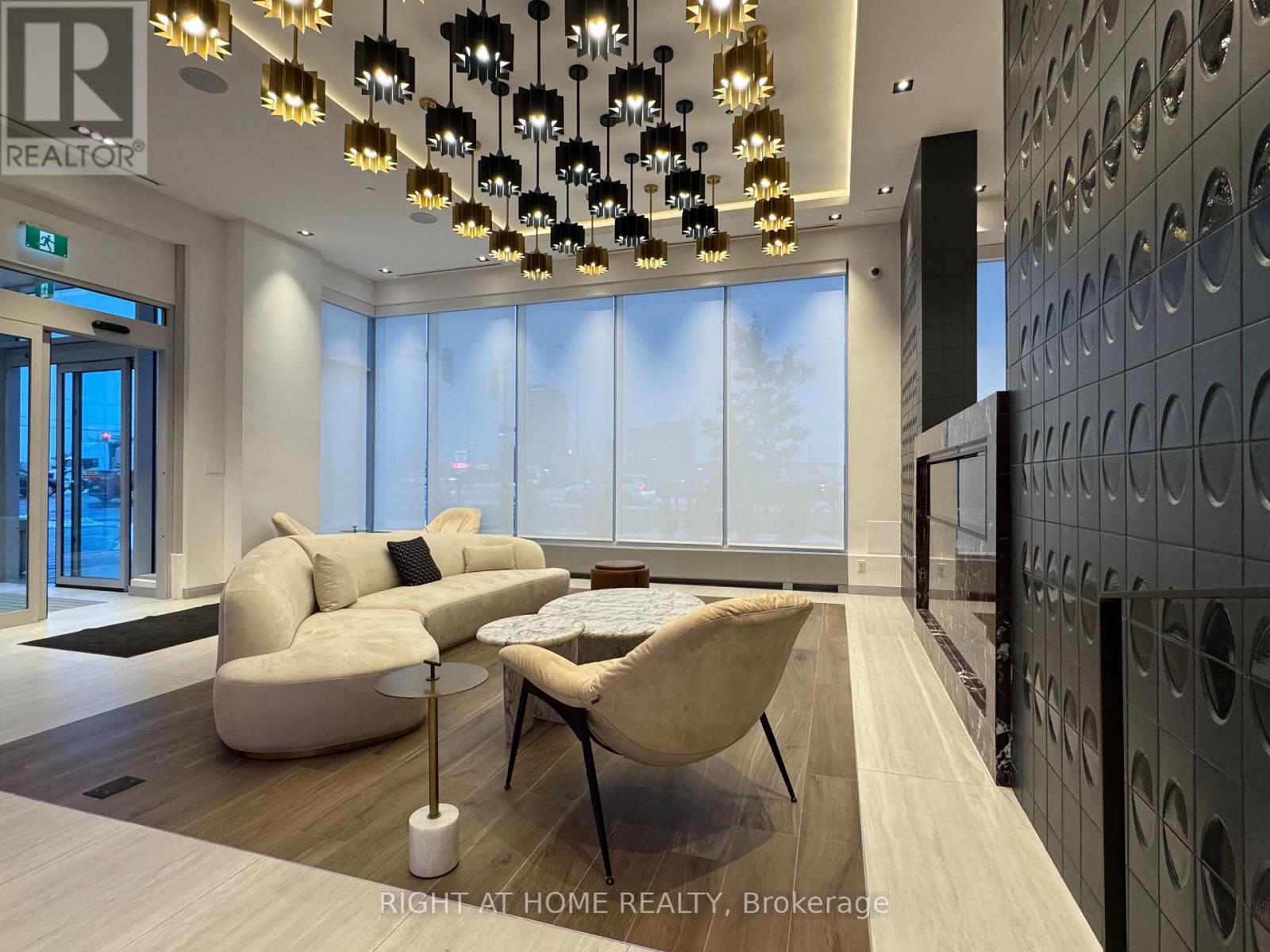 614 - 412 Silver Maple Road, Oakville, Ontario  L6H 7X8 - Photo 33 - W12621516