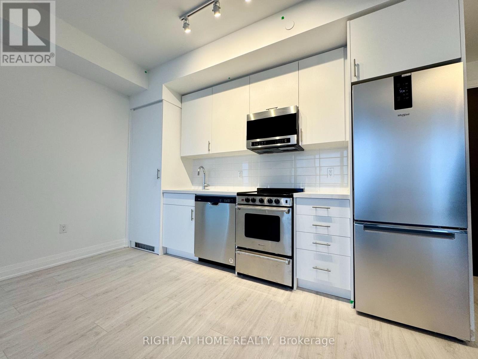 614 - 412 Silver Maple Road, Oakville, Ontario  L6H 7X8 - Photo 9 - W12621516