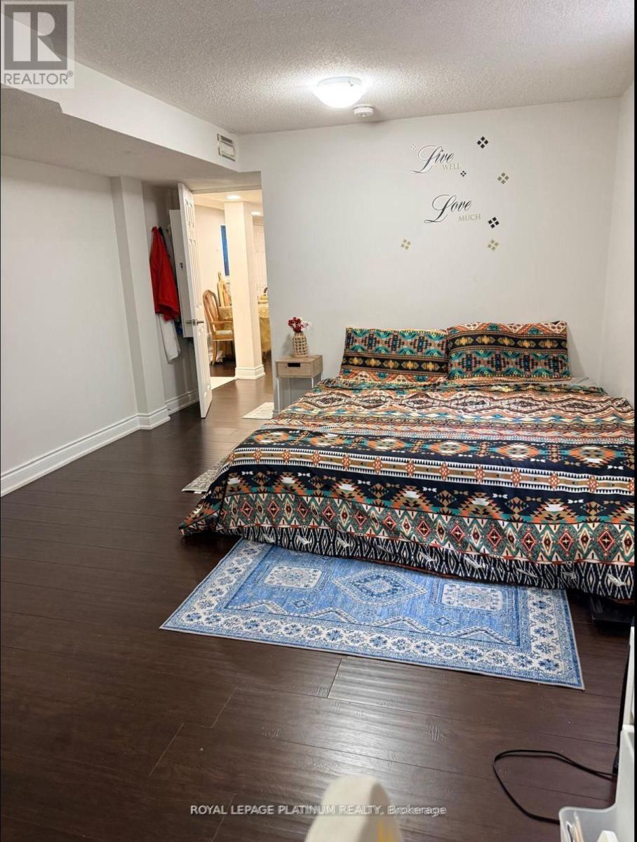 Legal Basement - 1540 Manorbrook Court, Mississauga, Ontario  L5M 4A8 - Photo 6 - W12621624