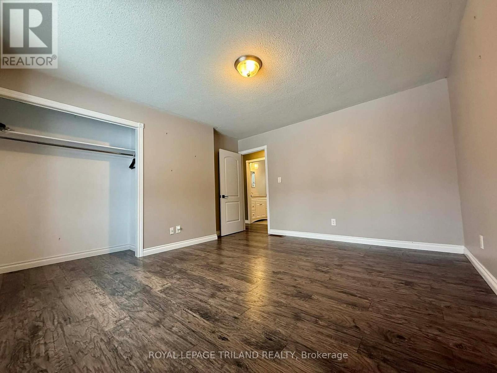 102 Ontario Street, Lambton Shores, Ontario  N0M 2N0 - Photo 30 - X12622726