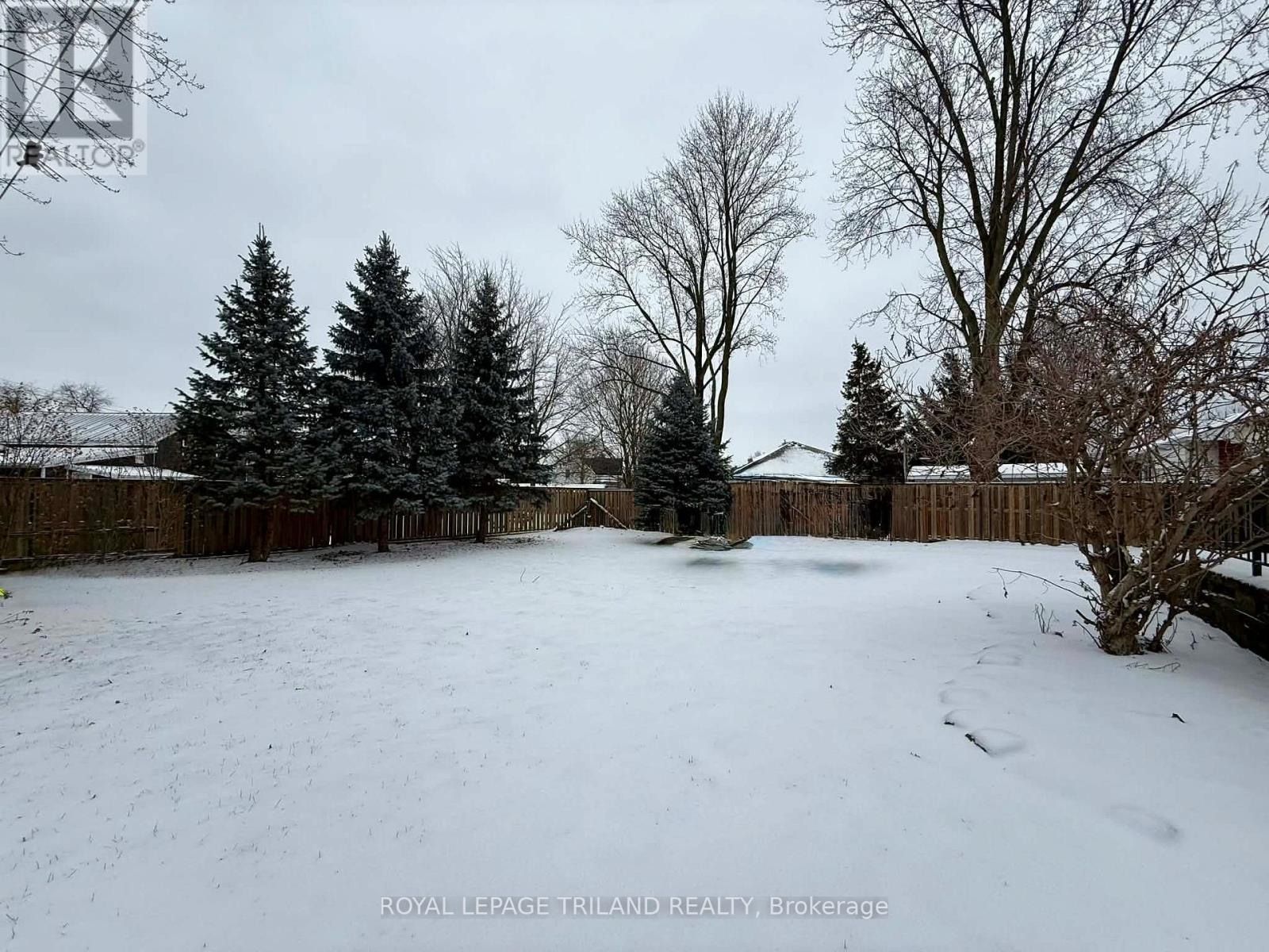 102 Ontario Street, Lambton Shores, Ontario  N0M 2N0 - Photo 47 - X12622726