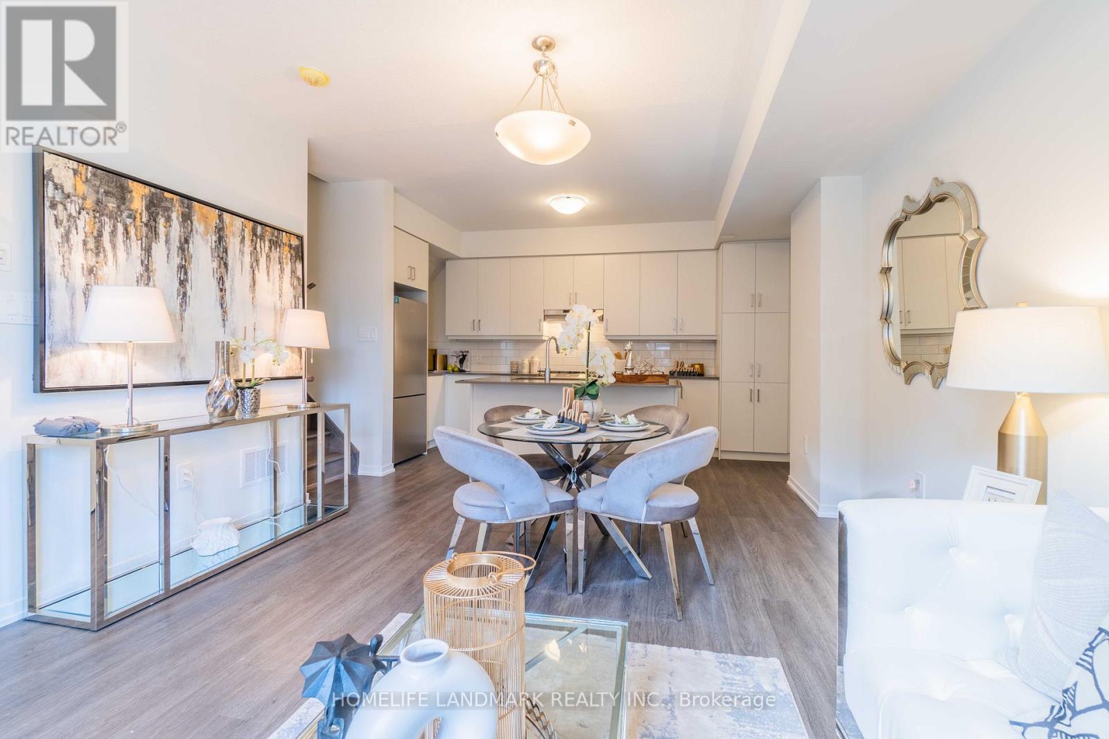 109 - 10 Almond Blossom Mews, Vaughan, Ontario  L4K 0N6 - Photo 2 - N12622386