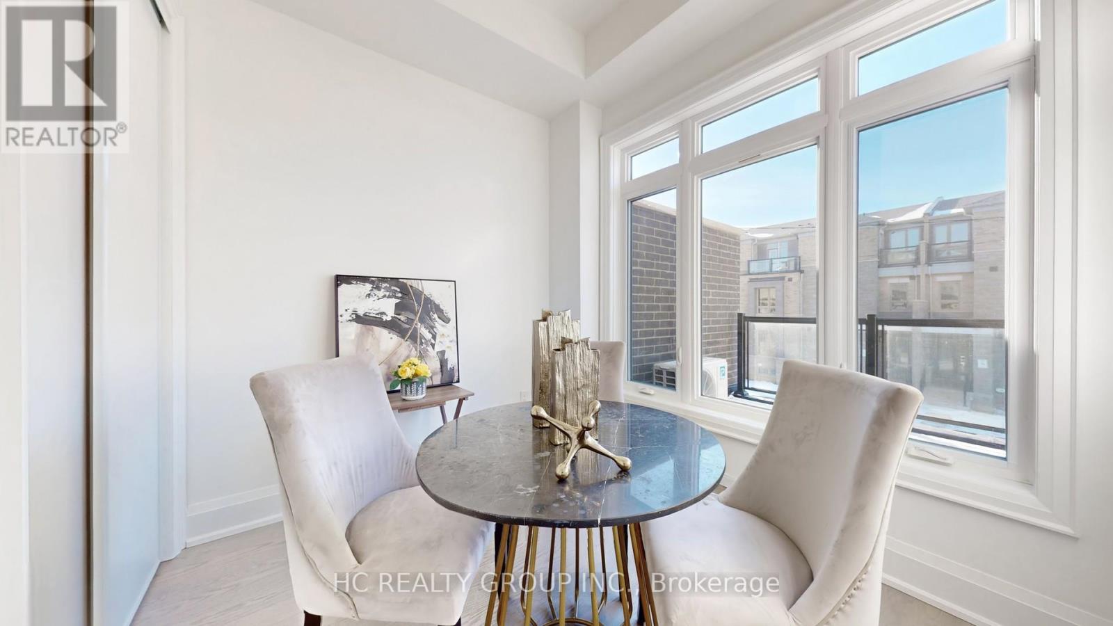 3325 Taha Gardens, Oakville, Ontario  L6M 5S1 - Photo 14 - W12622040