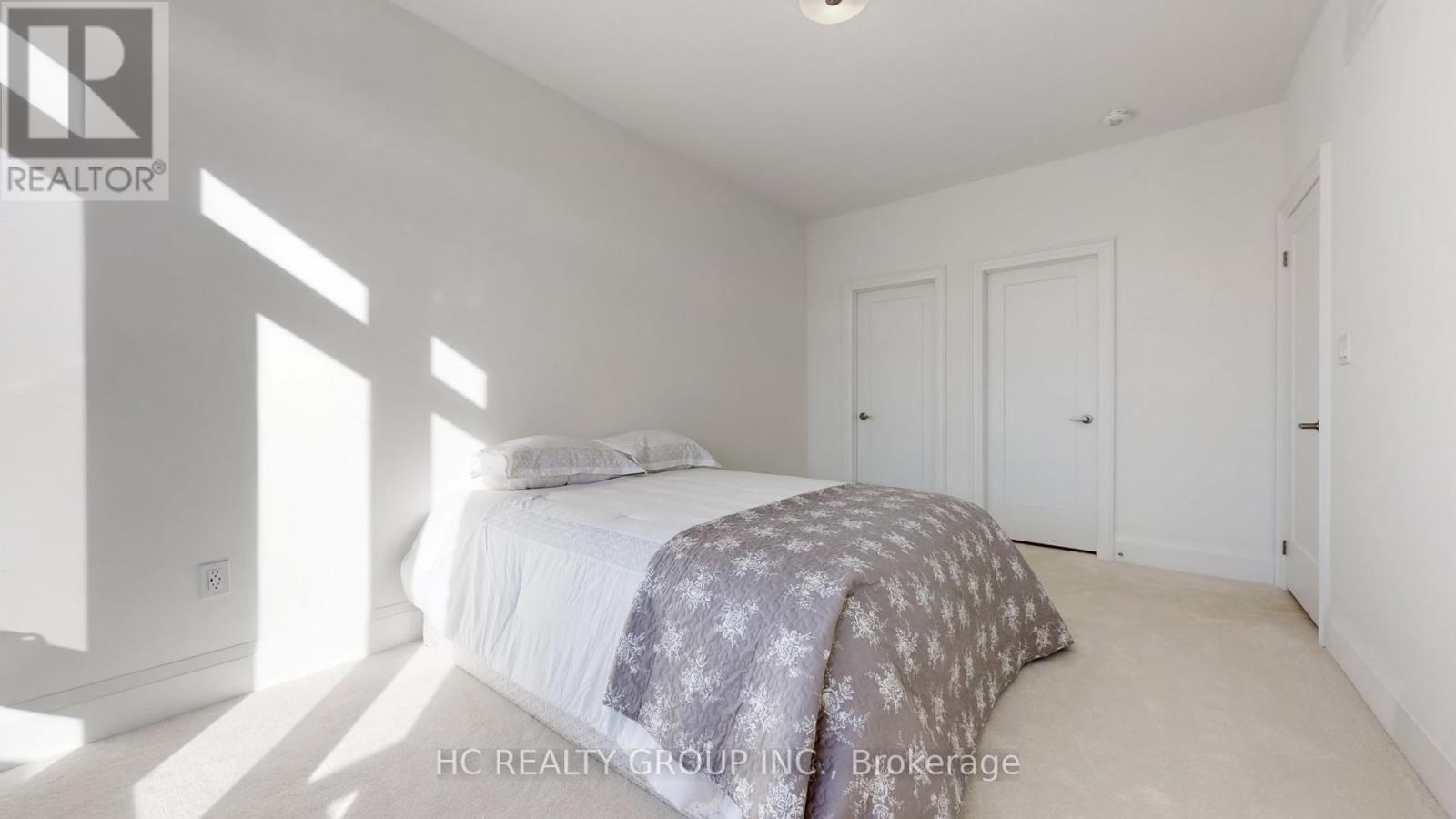 3325 Taha Gardens, Oakville, Ontario  L6M 5S1 - Photo 18 - W12622040