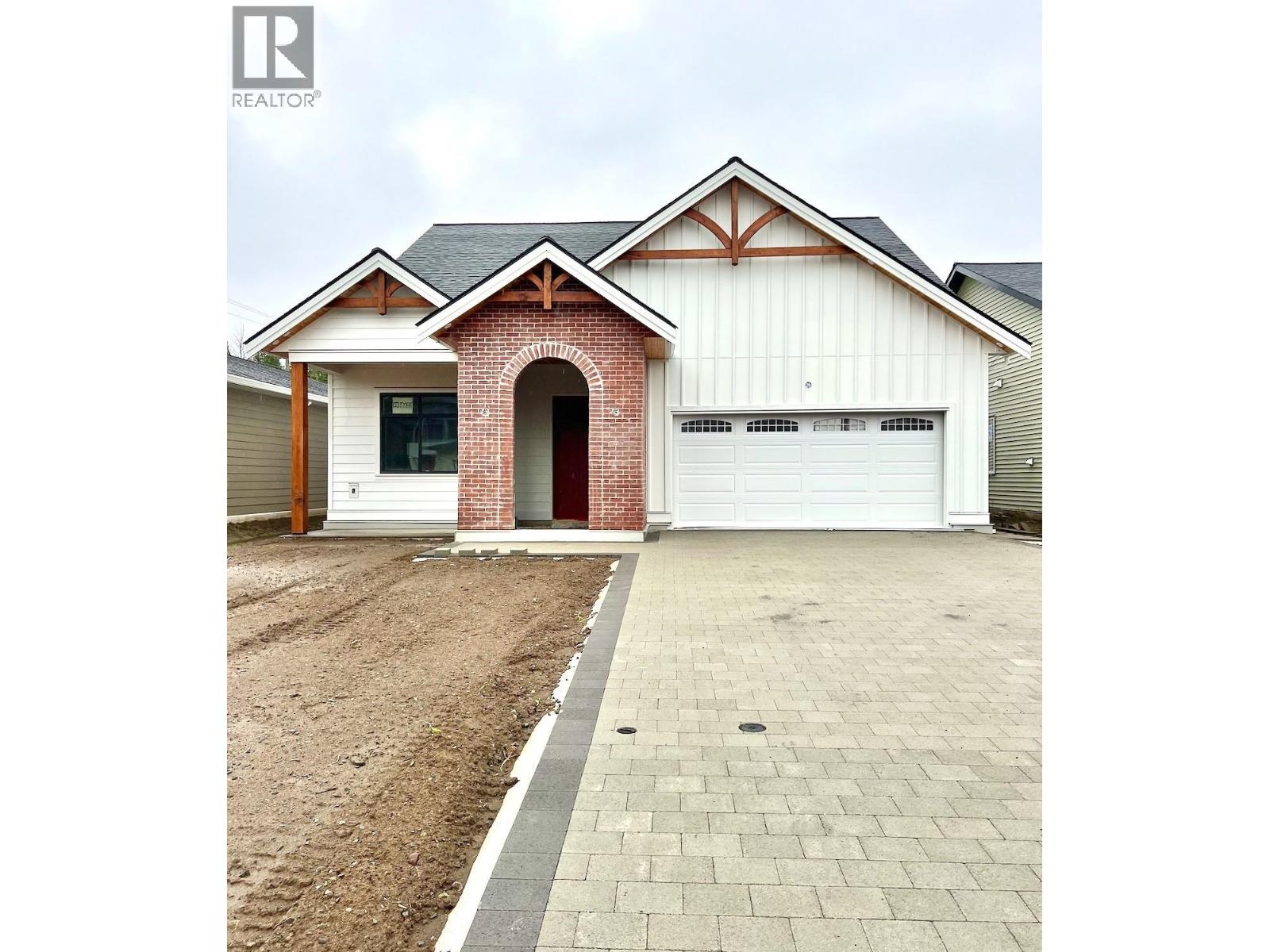 4004 NASH DRIVE, Terrace, British Columbia