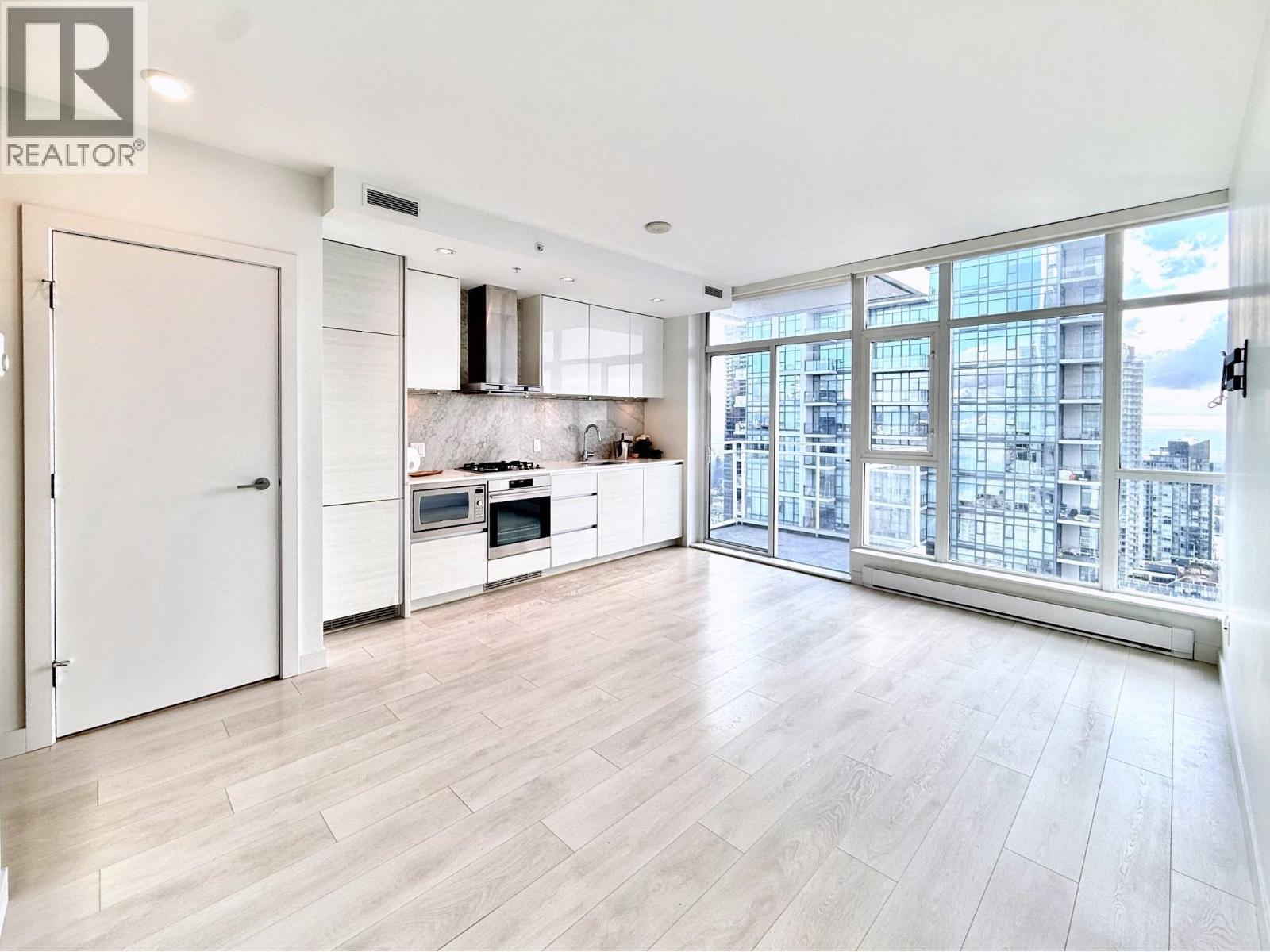 3603 4670 Assembly Way, Burnaby, British Columbia  V5H 0H3 - Photo 1 - R3072701