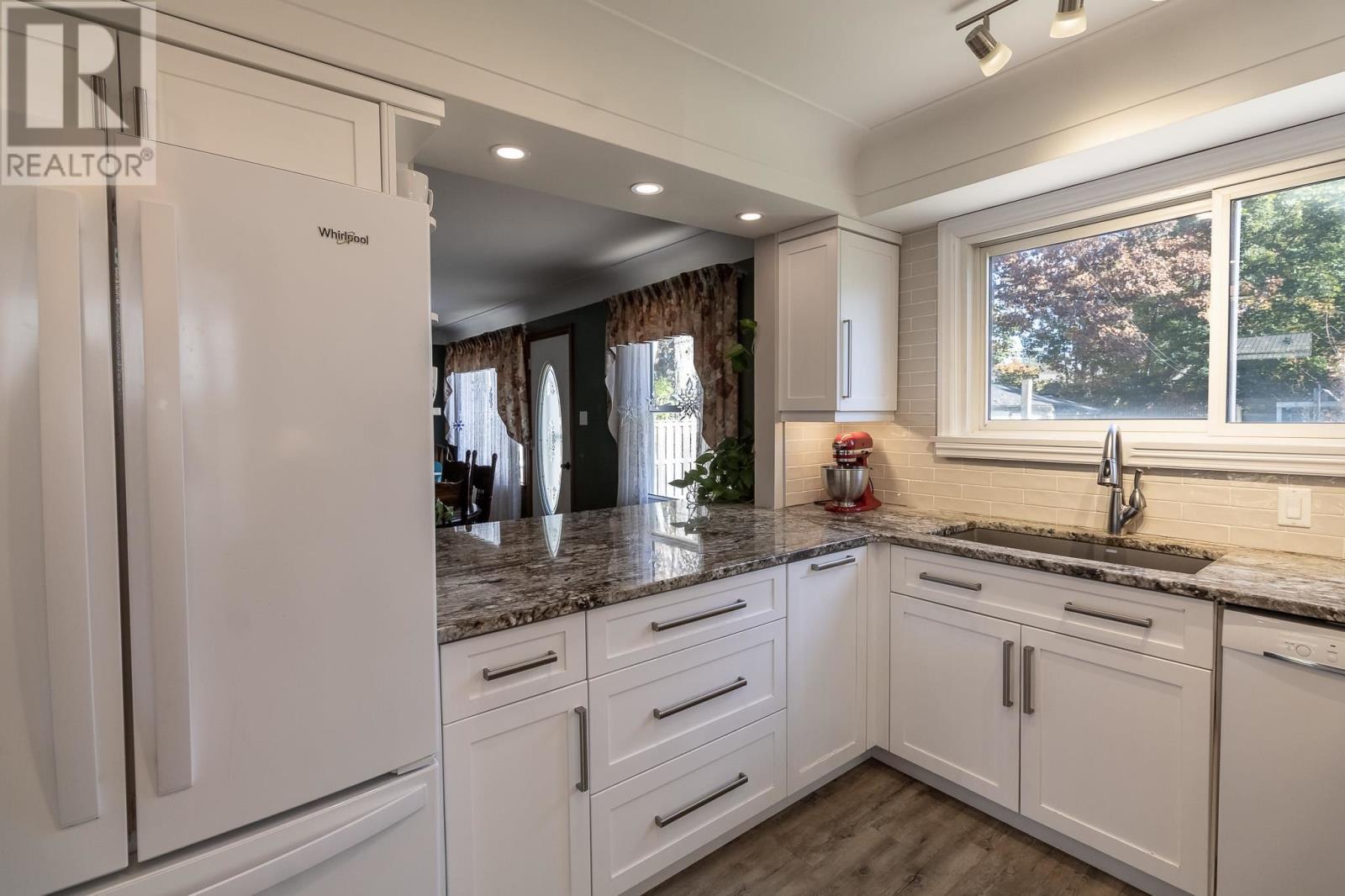 134 Florwin Dr, Sault Ste. Marie, Ontario P6A 4J1 - Photo 6 - SM253109