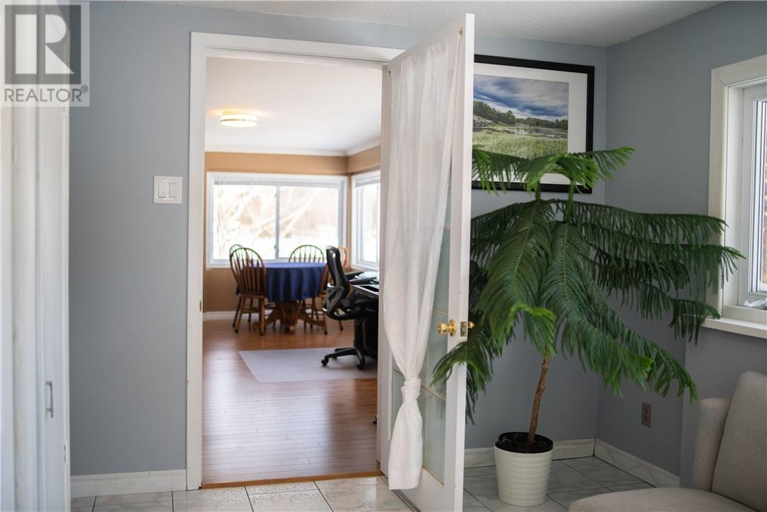 54 Jean Street, Alban, Ontario P0M 1A0 - Photo 5 - 2125880