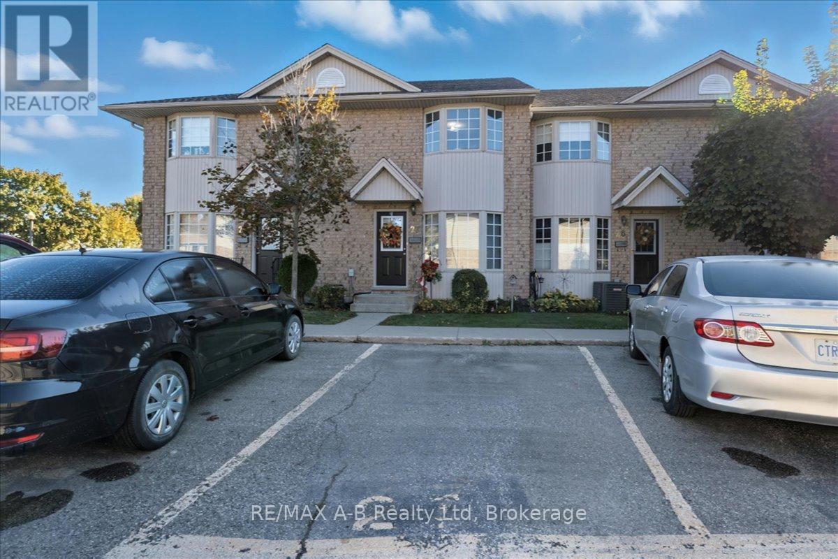 27 - 20 Southvale Road, St. Marys, Ontario  N4A 1E9 - Photo 3 - X12626586