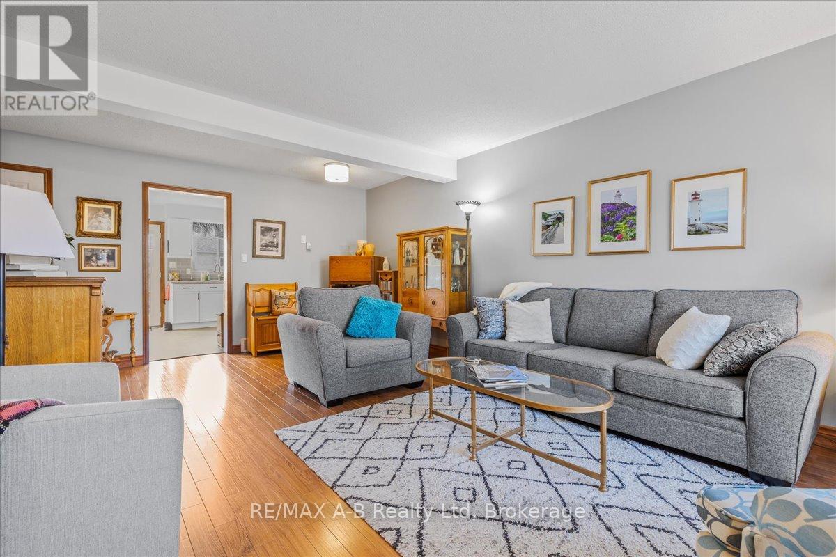 27 - 20 Southvale Road, St. Marys, Ontario  N4A 1E9 - Photo 8 - X12626586