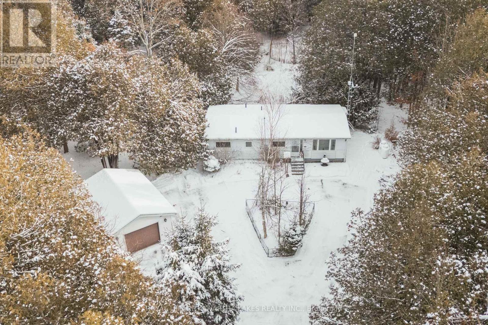 38 Fell Station Drive, Kawartha Lakes, Ontario K0M 1N0 - Photo 1 - X12625348