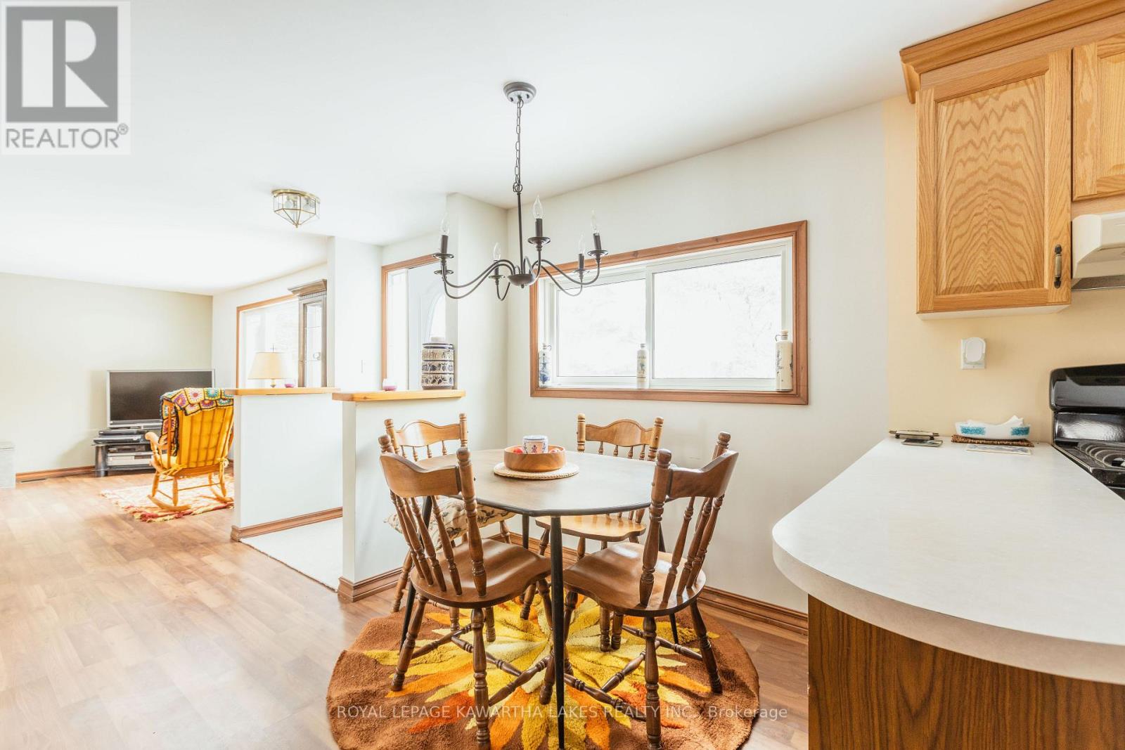 38 Fell Station Drive, Kawartha Lakes, Ontario K0M 1N0 - Photo 10 - X12625348