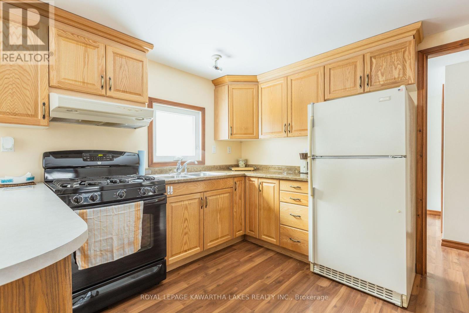 38 Fell Station Drive, Kawartha Lakes, Ontario K0M 1N0 - Photo 12 - X12625348