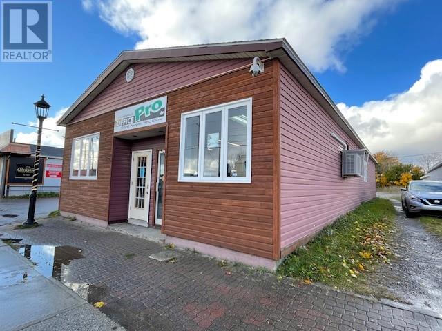 85 Main Street, Stephenville, Newfoundland & Labrador A2N 1H9 - Photo 2 - 1293222