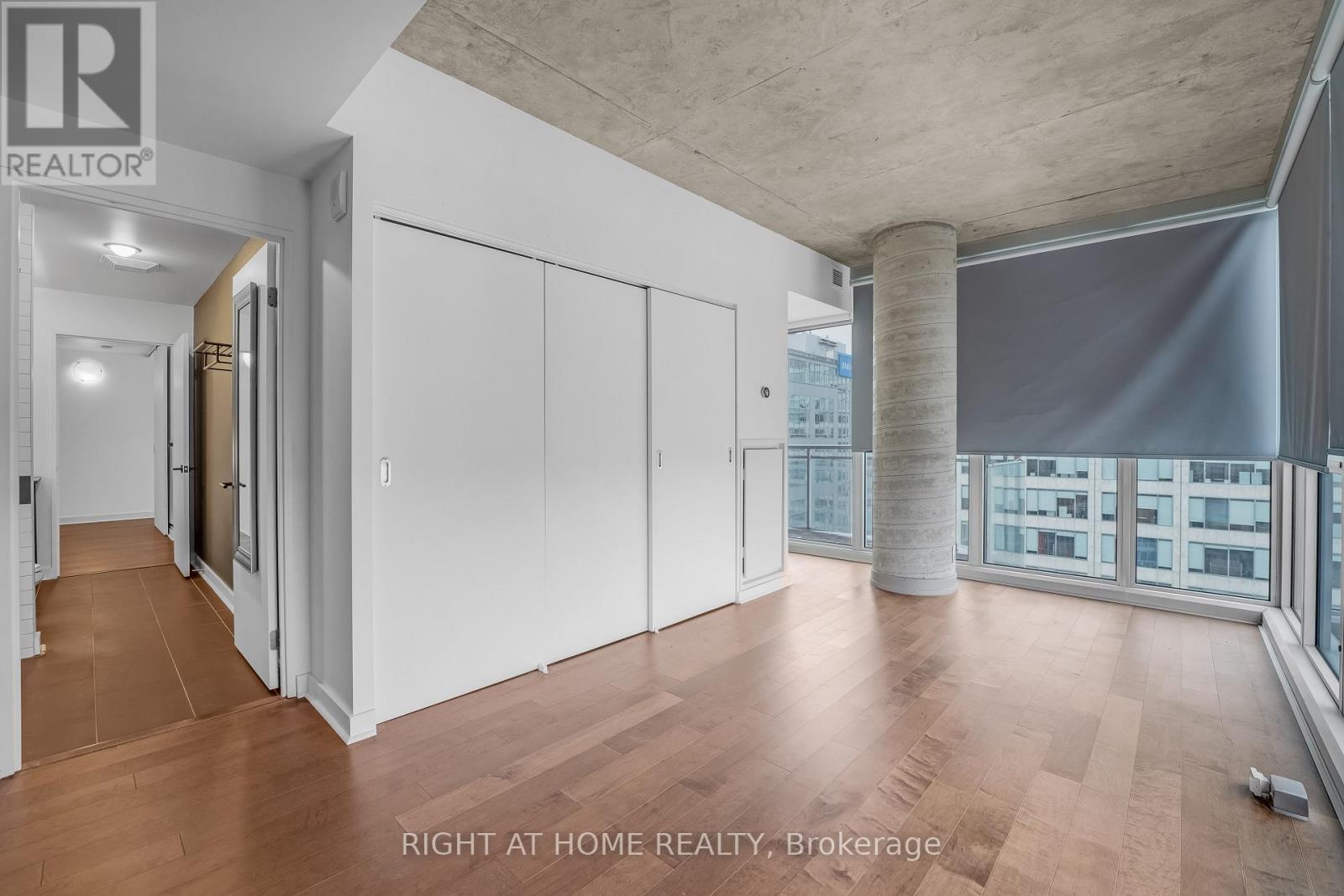 2010 - 324 Laurier Avenue W, Ottawa, Ontario  K1P 0A4 - Photo 21 - X12479130