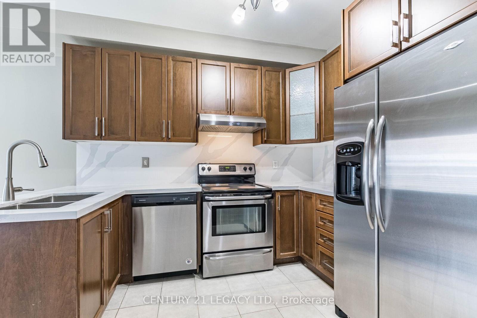 21 Kilrea Way, Brampton, Ontario  L6X 0P9 - Photo 16 - W12600266