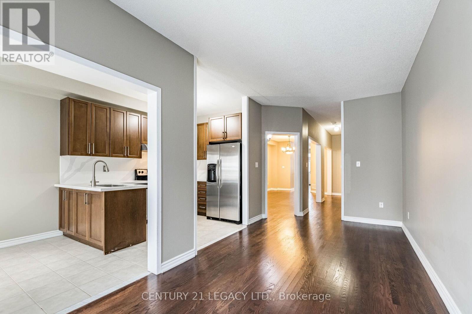 21 Kilrea Way, Brampton, Ontario  L6X 0P9 - Photo 13 - W12600266