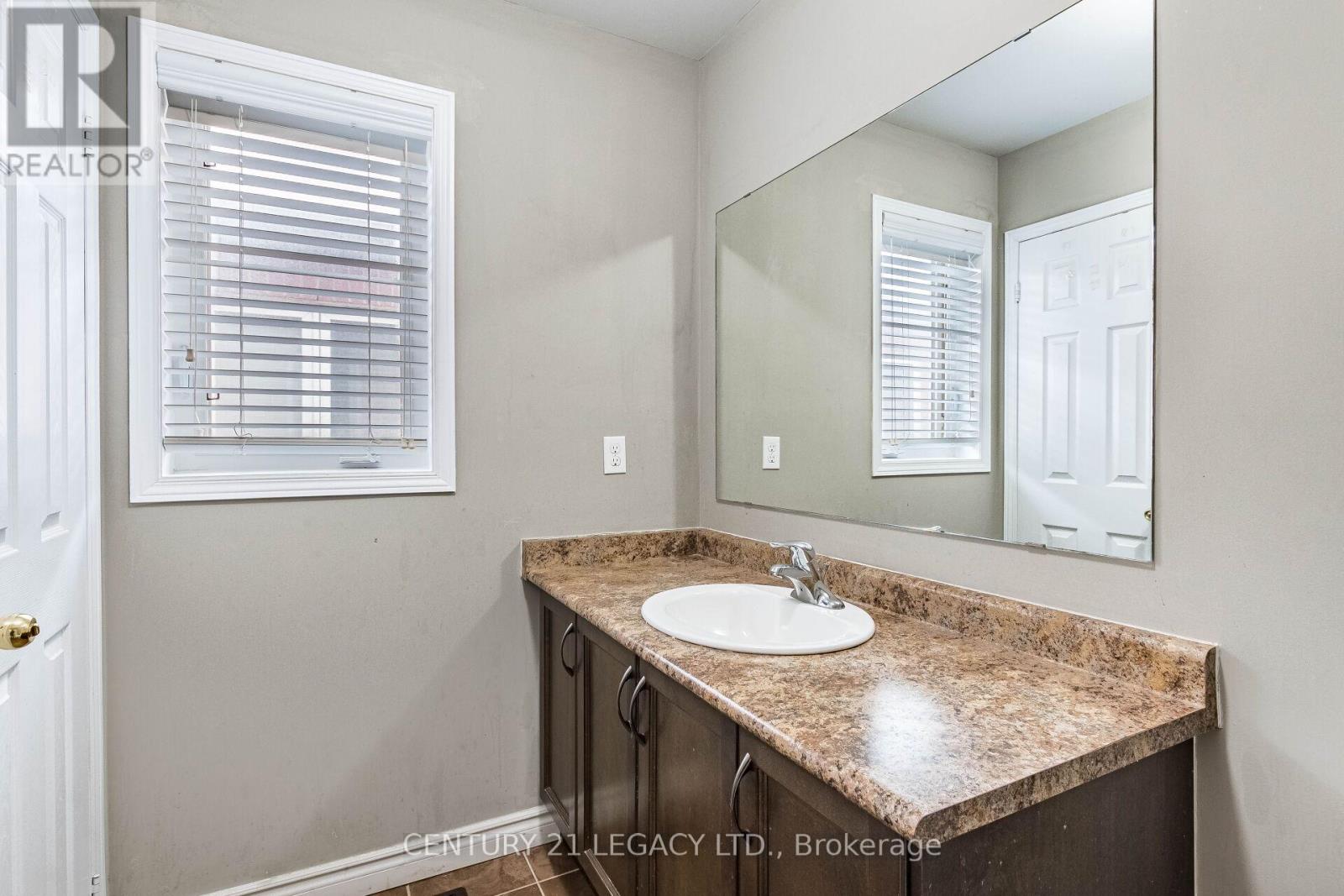 21 Kilrea Way, Brampton, Ontario  L6X 0P9 - Photo 33 - W12600266