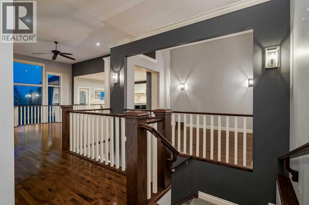 231 Railway Close Se, Langdon, Alberta  T0J 1X1 - Photo 4 - A2267585