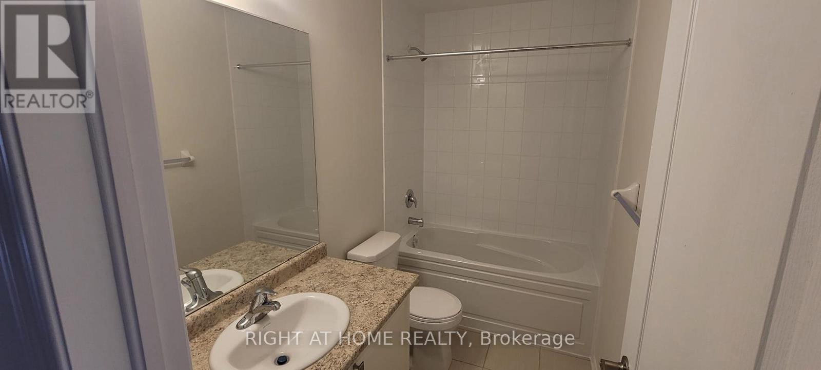 15 Amos Avenue, Brantford, Ontario  N3T 5L5 - Photo 12 - X12614482