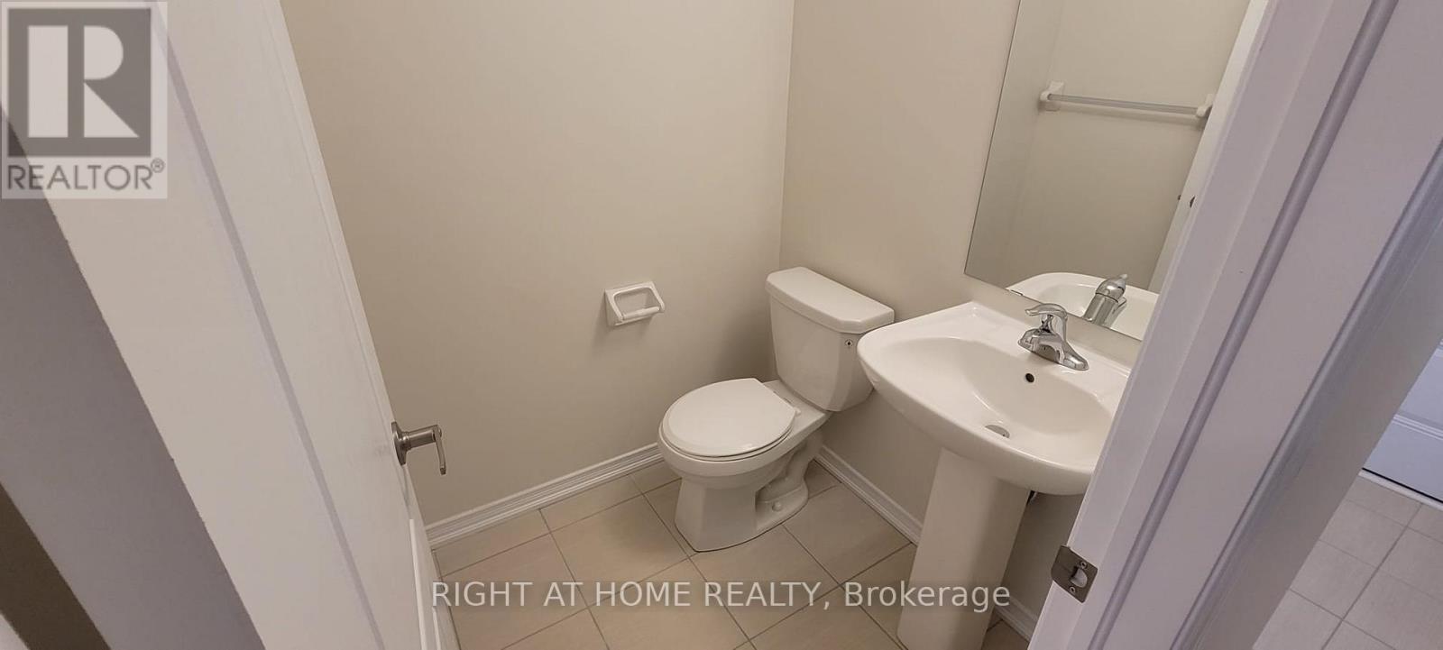 15 Amos Avenue, Brantford, Ontario  N3T 5L5 - Photo 7 - X12614482