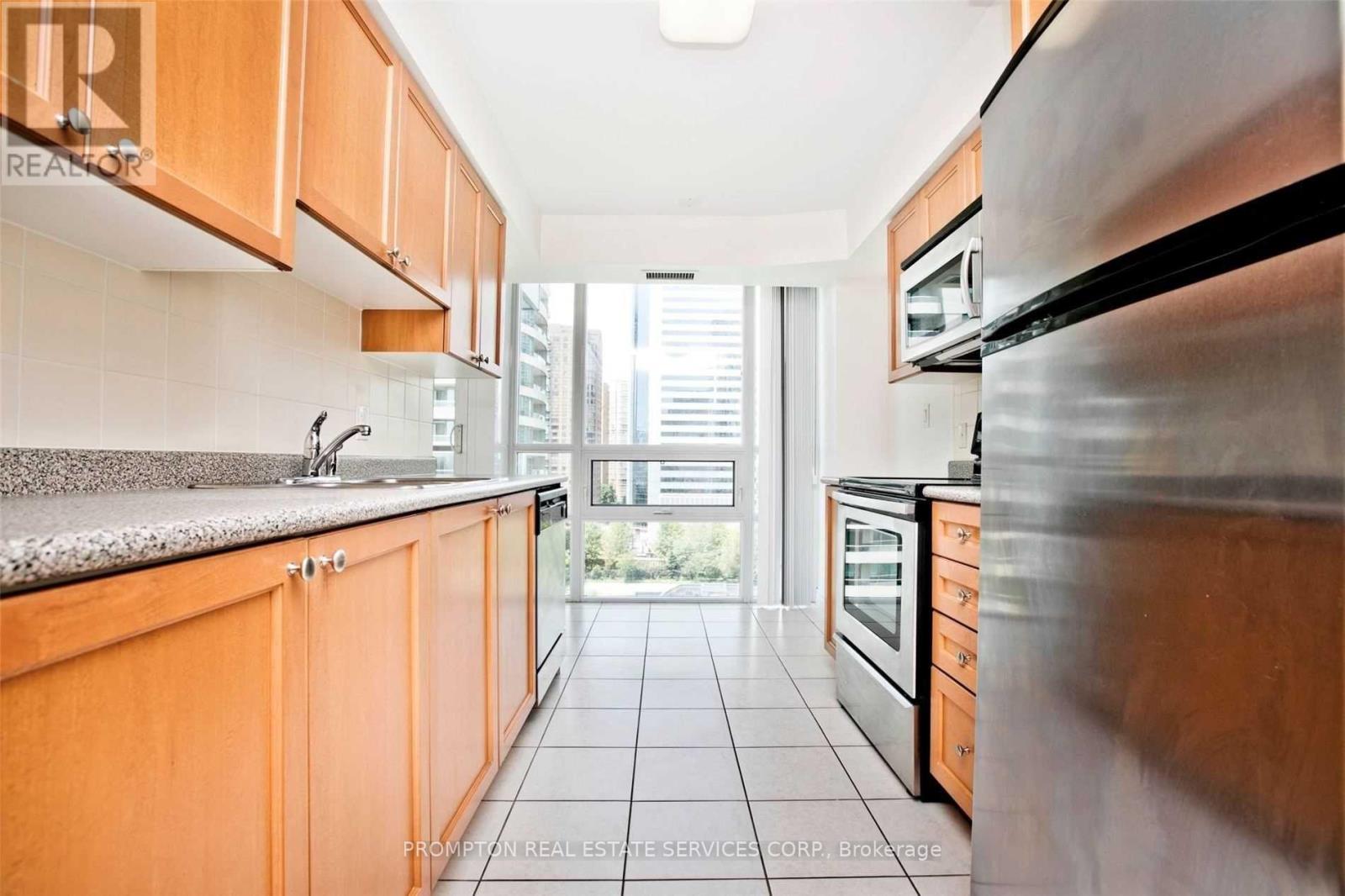 1109 - 35 Hollywood Avenue, Toronto, Ontario  M2N 0A9 - Photo 2 - C12626538