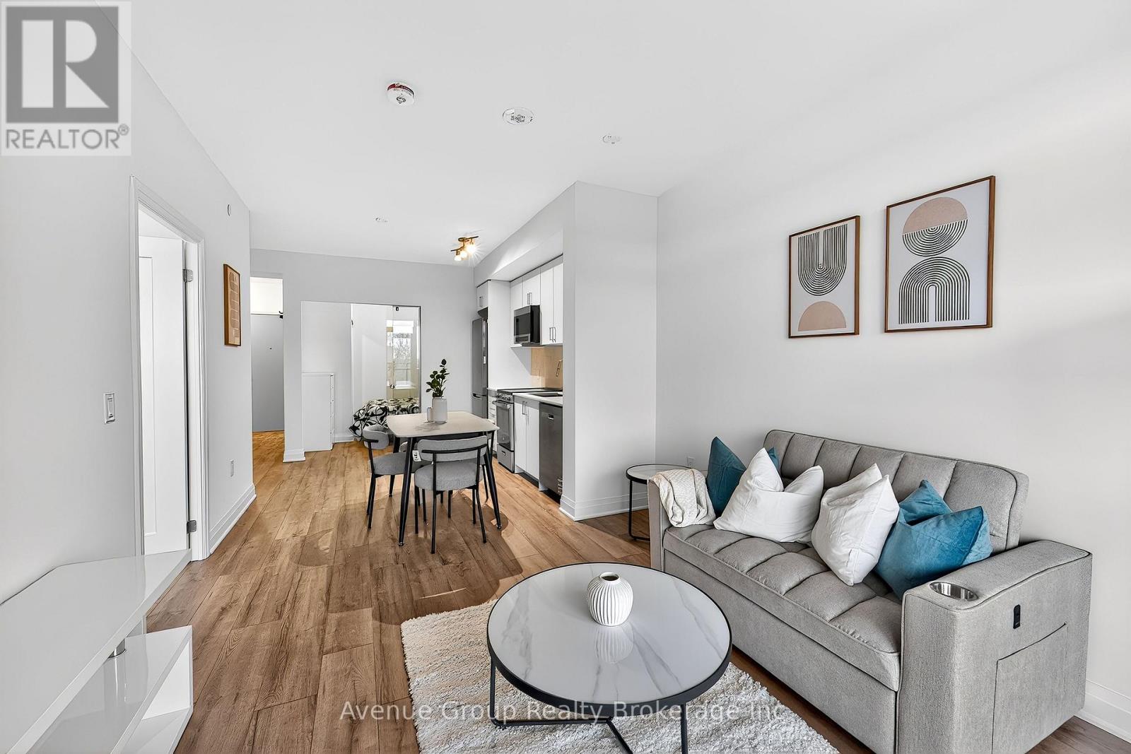 510 - 700 Sheppard Avenue W, Toronto (Bathurst Manor), Ontario  M3H 0G5 - Photo 10 - C12626580