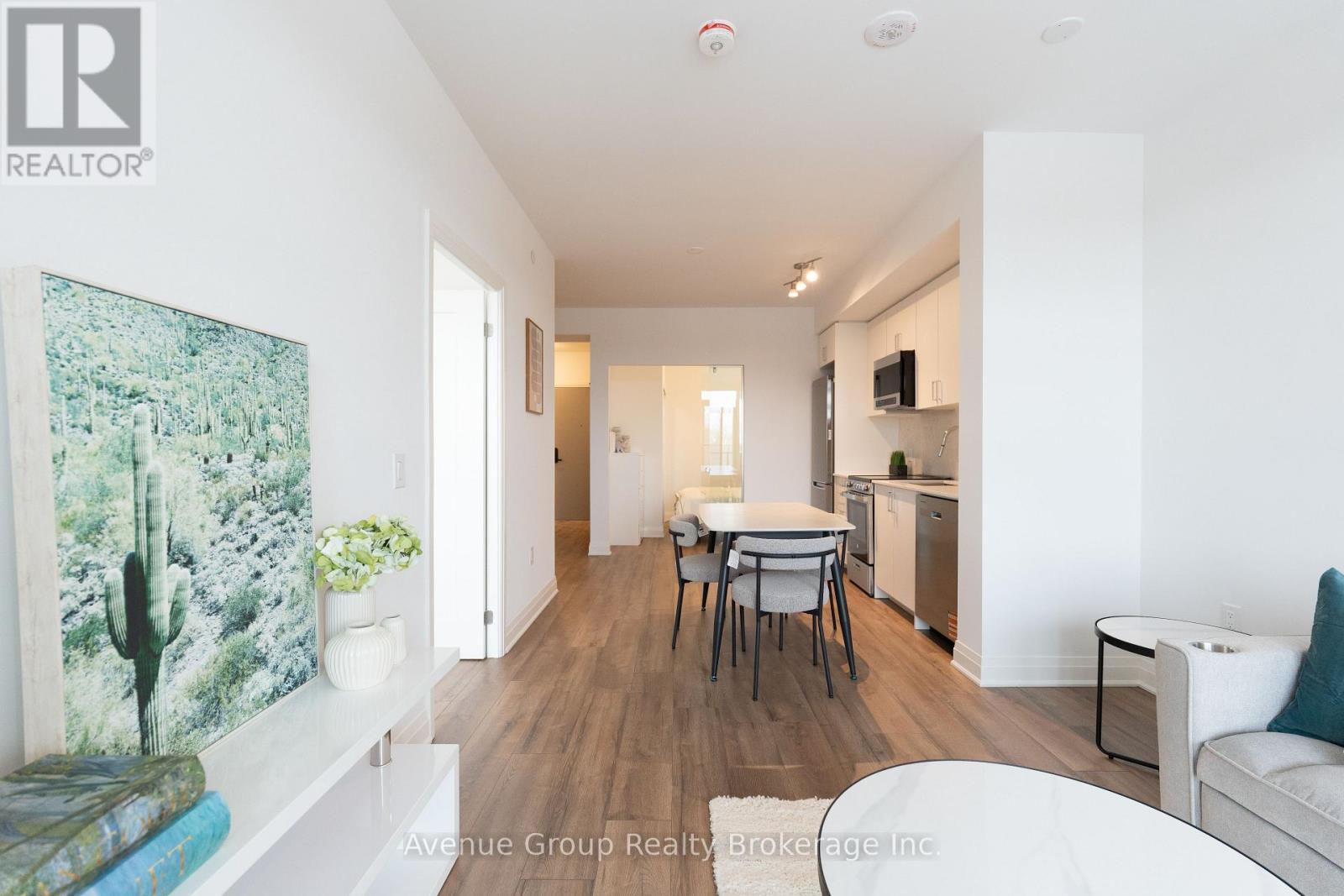 510 - 700 Sheppard Avenue W, Toronto (Bathurst Manor), Ontario  M3H 0G5 - Photo 11 - C12626580