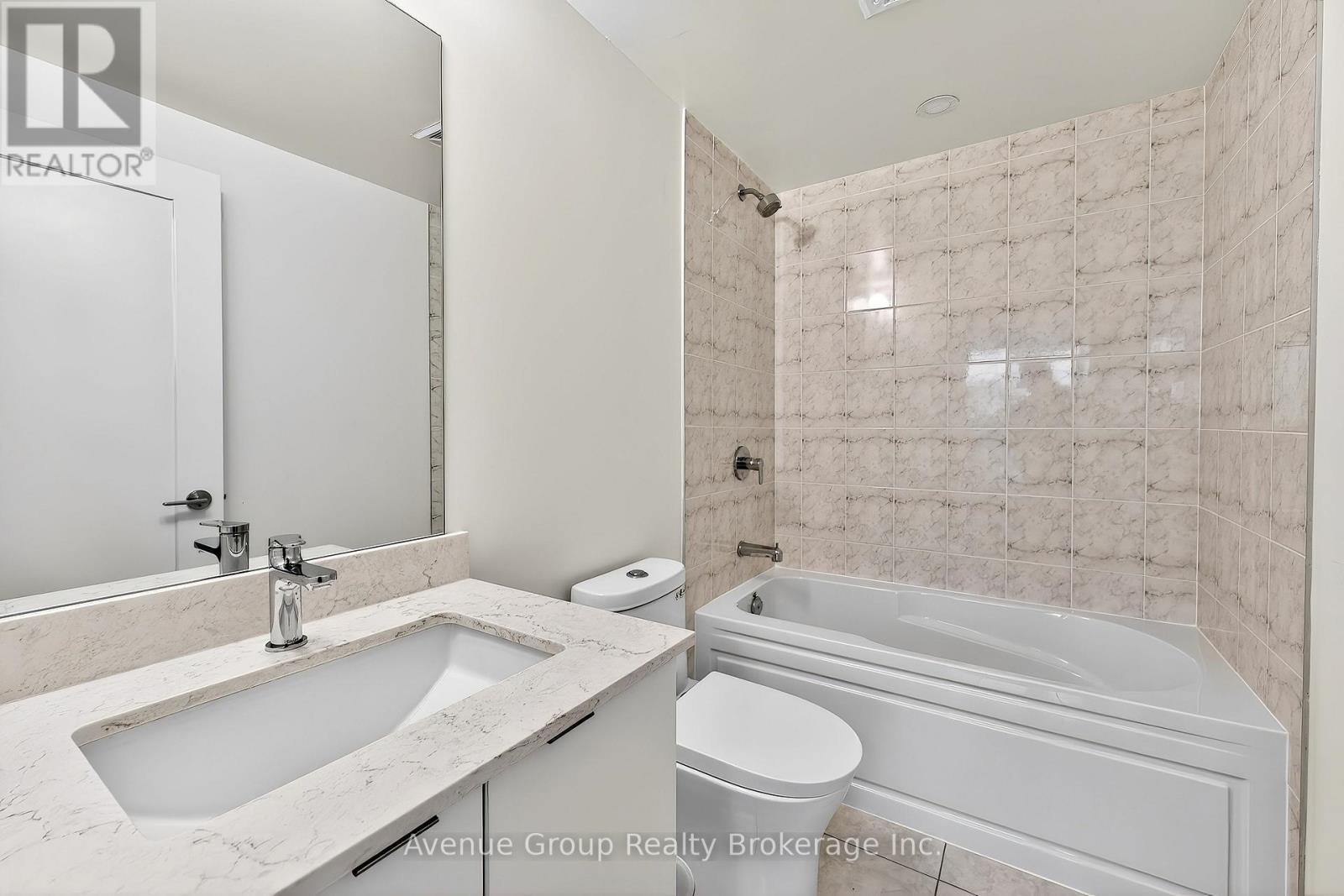 510 - 700 Sheppard Avenue W, Toronto (Bathurst Manor), Ontario  M3H 0G5 - Photo 14 - C12626580