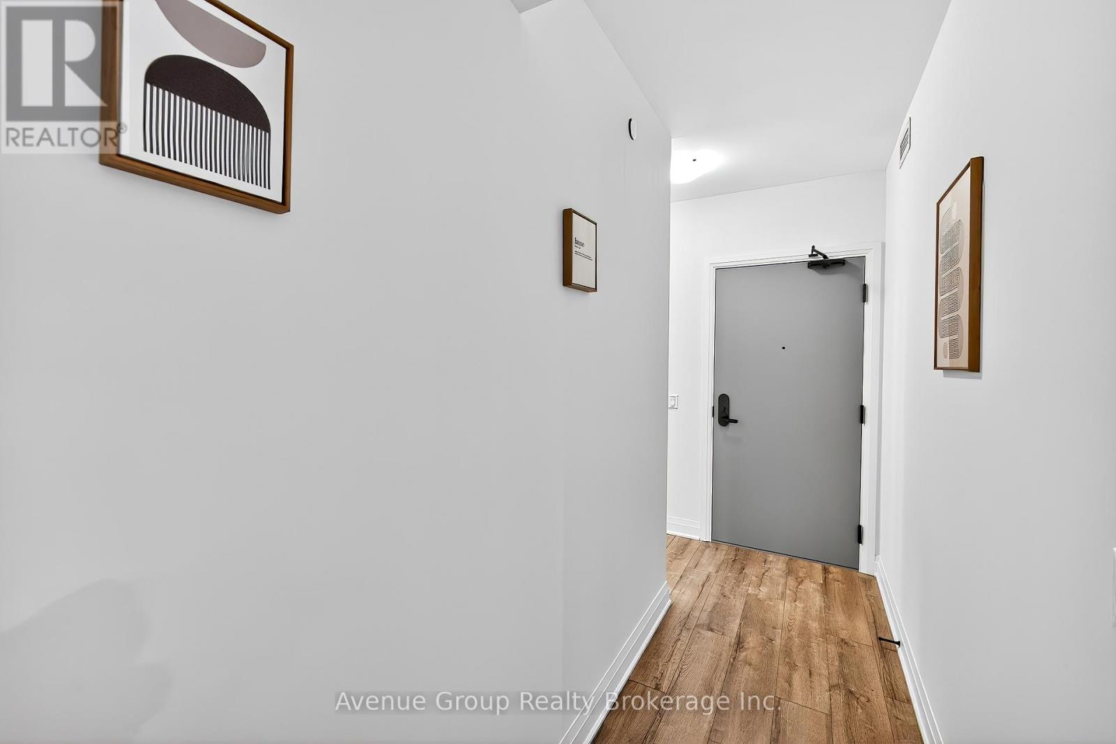 510 - 700 Sheppard Avenue W, Toronto (Bathurst Manor), Ontario  M3H 0G5 - Photo 4 - C12626580