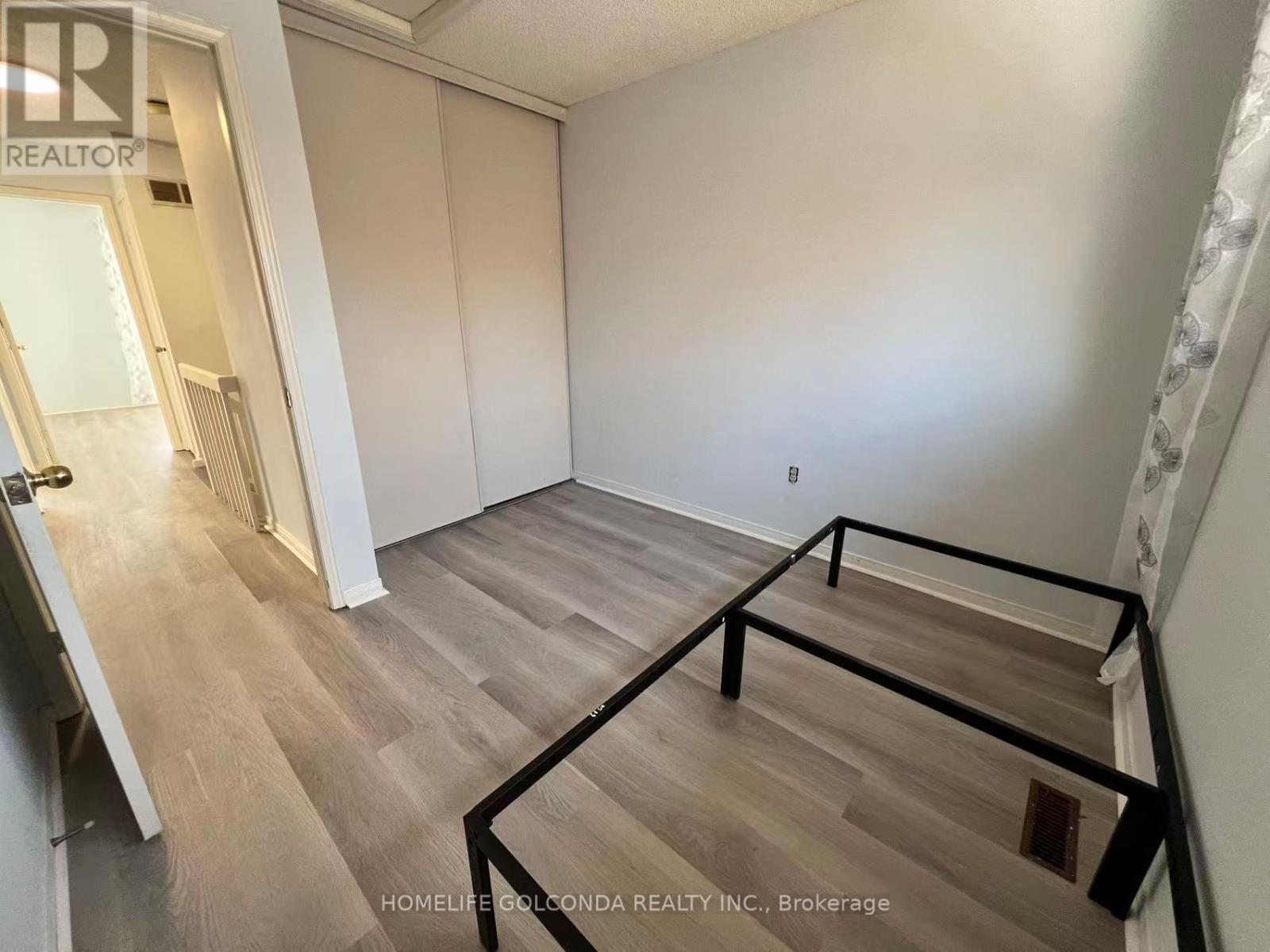 Unit 29 - 25 Whitecap Boulevard, Toronto, Ontario M1M 2Y5 - Photo 11 - E12622996