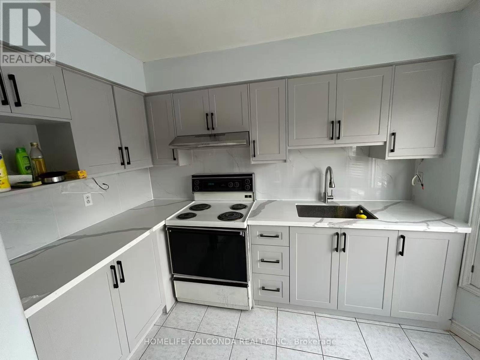 Unit 29 - 25 Whitecap Boulevard, Toronto, Ontario M1M 2Y5 - Photo 3 - E12622996
