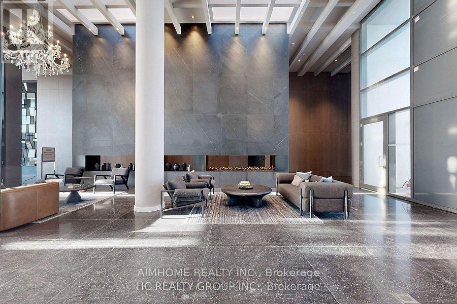 2906 - 8 Interchange Way, Vaughan, Ontario  L4K 0R2 - Photo 2 - N12626572