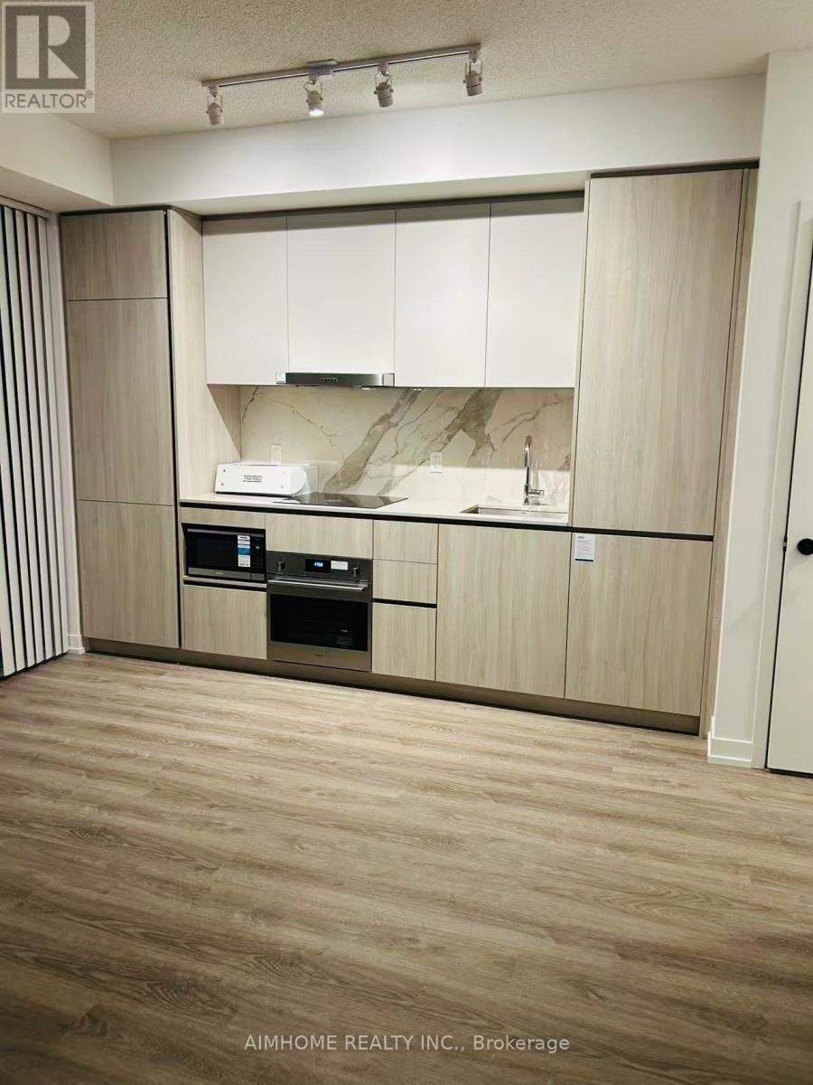 2906 - 8 Interchange Way, Vaughan, Ontario  L4K 0R2 - Photo 6 - N12626572