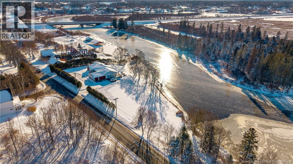 65 Riverview Avenue, St George, New Brunswick E5C 3M7 - Photo 1 - NB131198