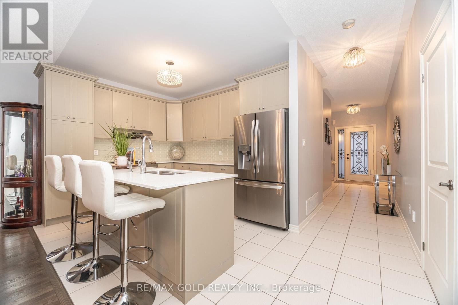 15 - 30 Muzzo Drive, Brampton, Ontario  L6R 3W8 - Photo 6 - W12623186