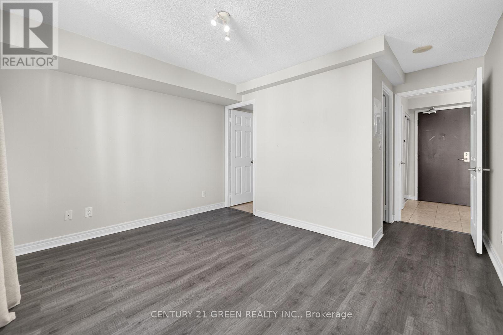 2909 - 208 Enfield Place, Mississauga, Ontario  L5B 0G8 - Photo 12 - W12626574