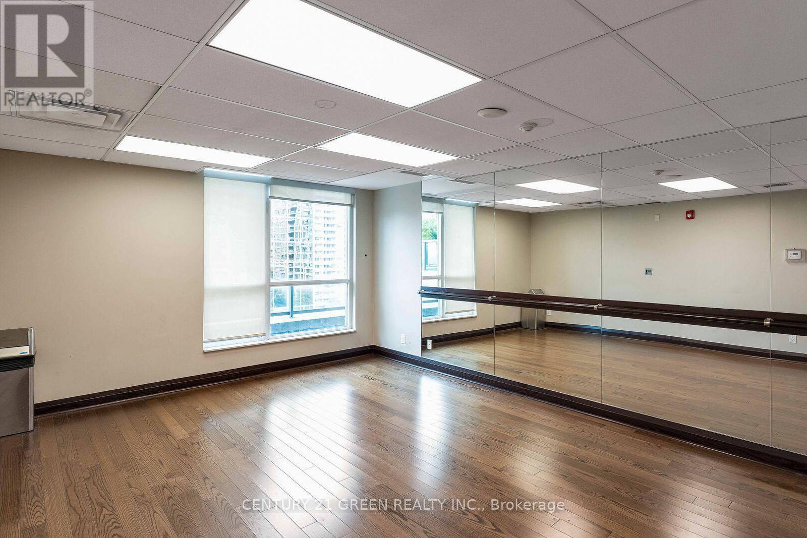 2909 - 208 Enfield Place, Mississauga, Ontario  L5B 0G8 - Photo 31 - W12626574